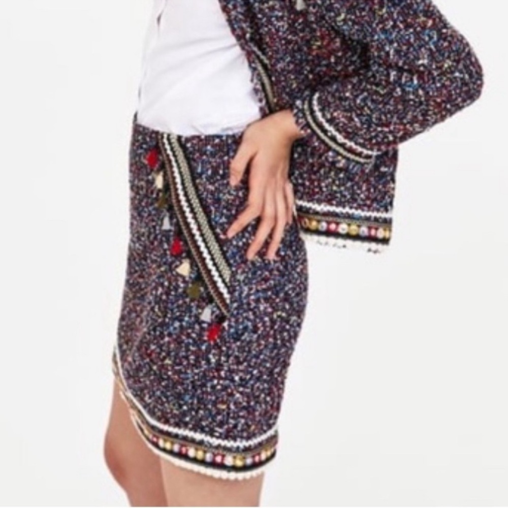 Zara Tassel Tweed Mini Skirt, VGUC, Size M